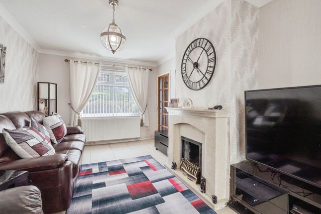8, Ribchester Grove, Lancashire photo 3
