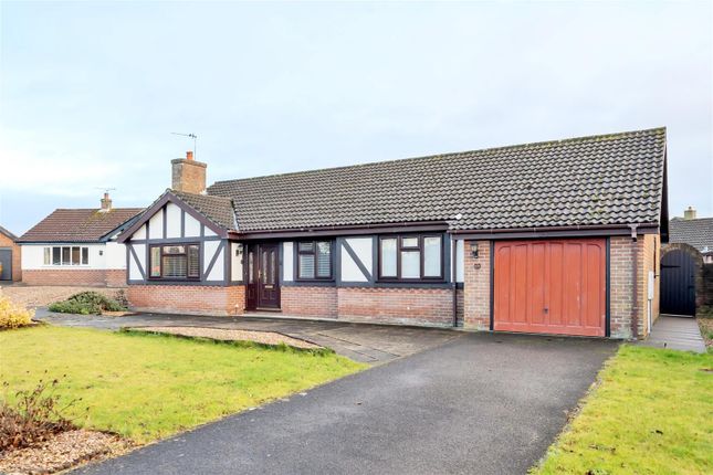 Detached bungalow for sale in Tudor Park, Horncastle, Lincs