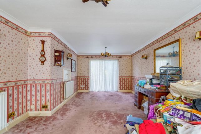 119, Mitchley Avenue, South Croydon photo 4