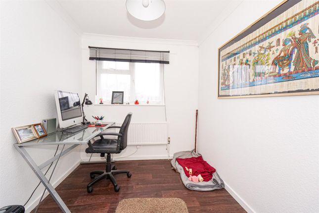 End terrace house for sale in Kent Road, St. Leonards-On-Sea