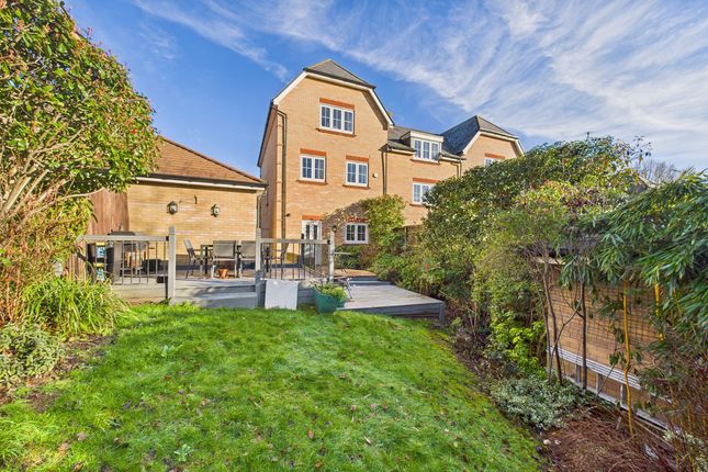 4, Brockswood Drive, Hemel Hempstead photo 4