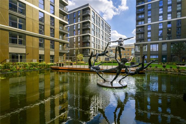 A.13.5 Eden Grove, Staines photo 5