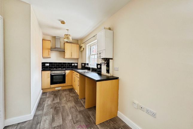 1, Hennessey Court, Thorne photo 2