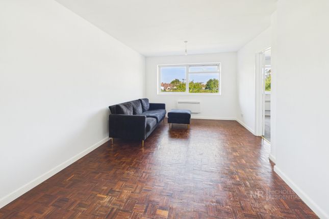 12 Sherwood Court, 108 Robin Hood Lane, Sutton photo 3