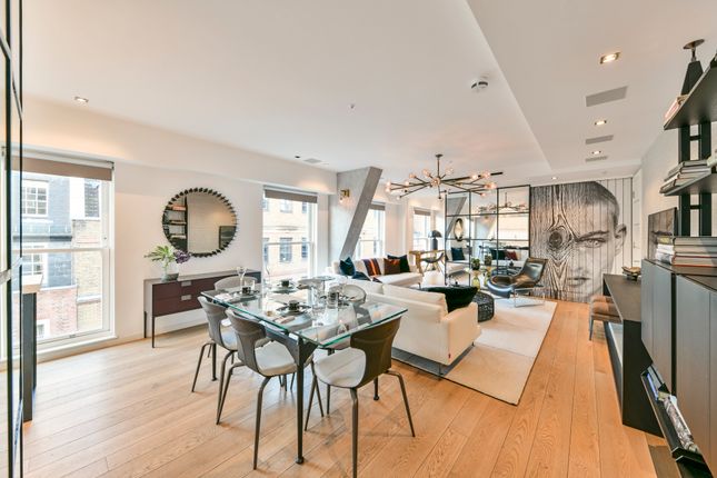 Flat for sale in Essex Street, Temple WC2R