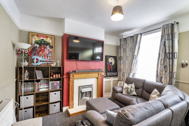 Ewemove Estate Agents Scunthorpe - Living Room