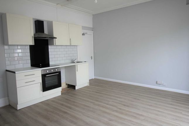 Flat 1, Clevedon Road, Weston-super-Mare photo 3
