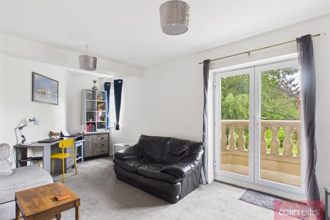 49, Fenby Gardens, Scarborough photo 3