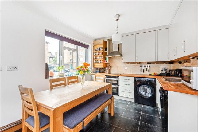 Flat for sale in Nathan House, Reedworth Street, Kennington, London