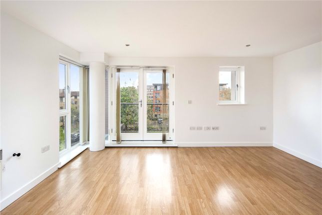 Thumbnail Flat for sale in Ashvale Court, 2 Matilda Gardens, London