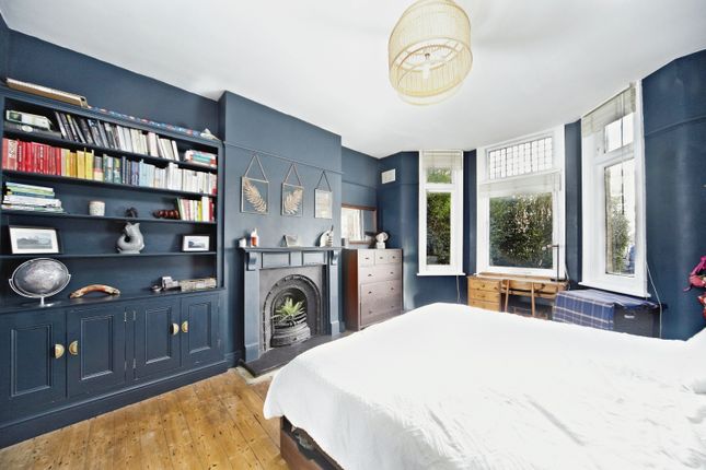 Maisonette for sale in Tankerville Road, Streatham