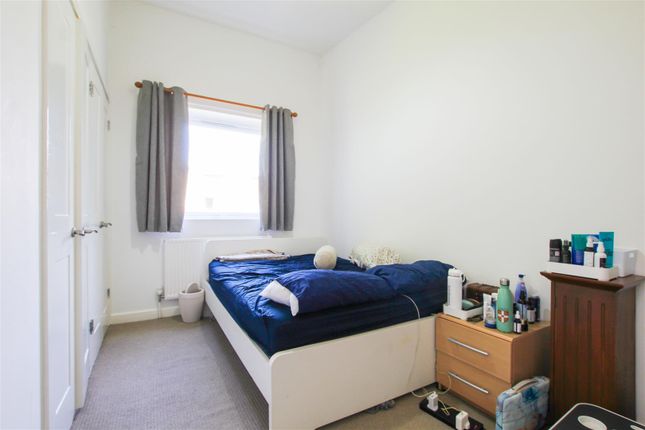 24, Greenlands, Cambridge photo 4