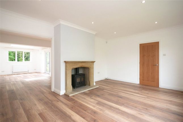 55, Walker Wood, Shipley photo 3