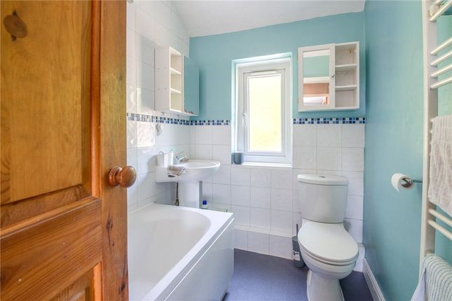 76, Hazelhurst Brow, West Yorkshire photo 5