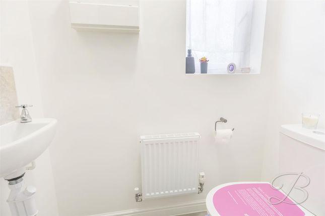 8, Parkgate Close, Newark photo 5