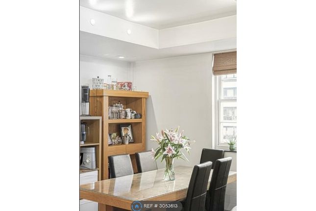Flat, Alexandra House Kings Road, Reading photo 4