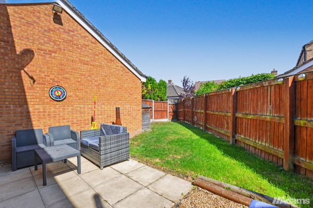 6, Potton Close, Runcorn photo 4