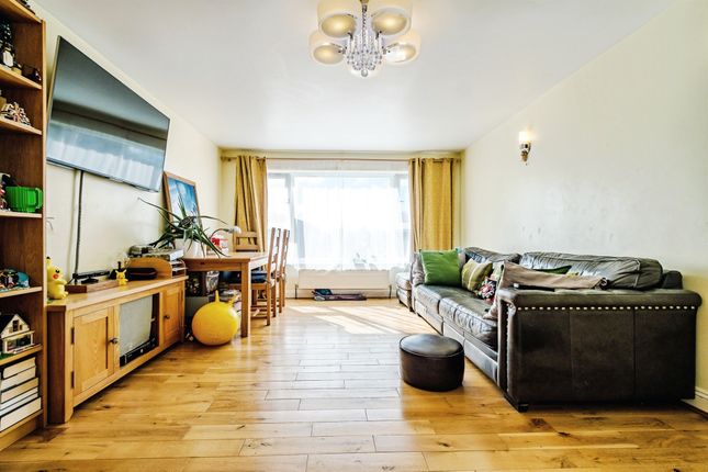 103, Timberleys, Littlehampton photo 2