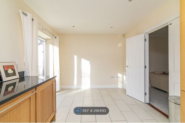 Capel Crescent, Stanmore photo 3