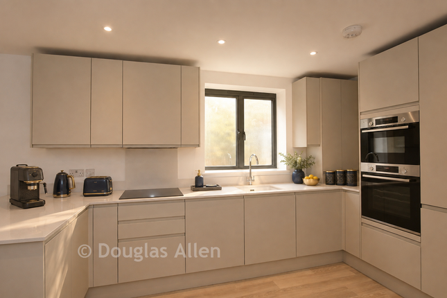 Plot 1, Forest View, London photo 4