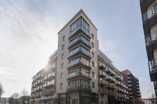 Flat for sale in Yeo Street, Bromley-By-Bow