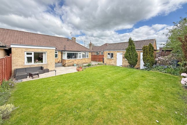 3 Hollins Close, Harrogate photo 4