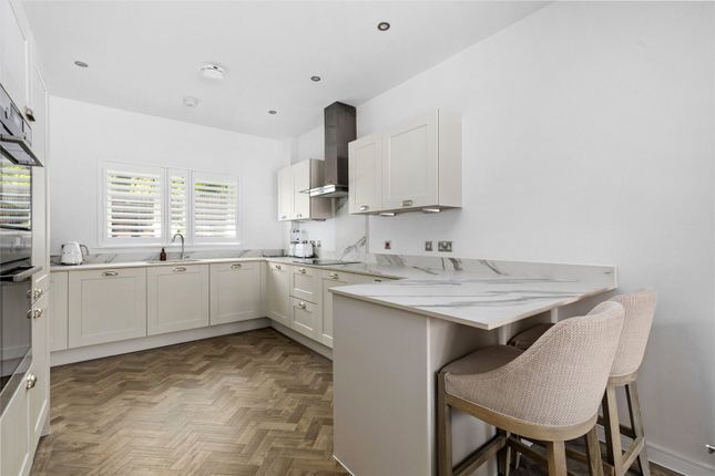 3, Mitford Drive, West Sussex photo 4