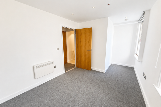 f1 40 wharf place, east street, Wharf Place, East Street, Brighton photo 4