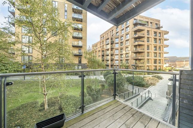 104 Adana Building, Conington Road, London photo 4