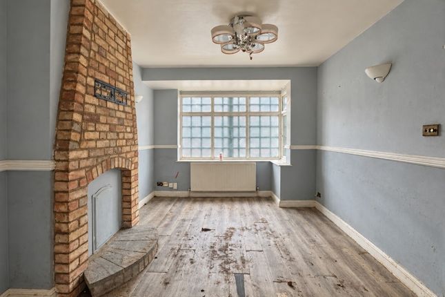 50 Talbot Road, Rushden photo 3