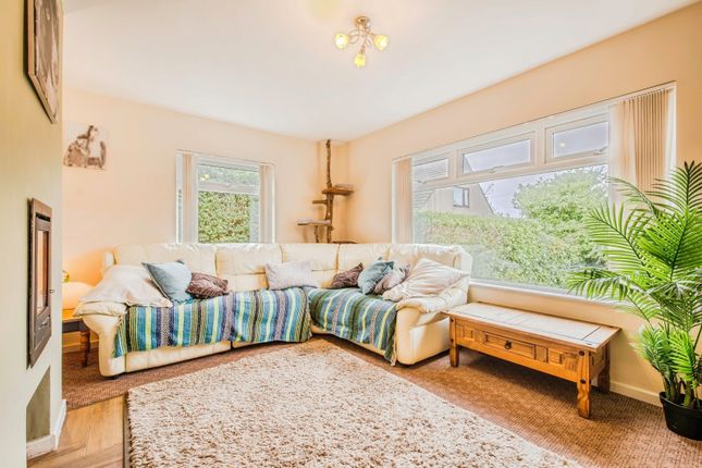 10, Priory Lodge Drive, Pembrokeshire photo 3