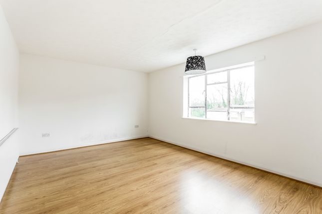 23A, Brook Parade, Chigwell photo 4