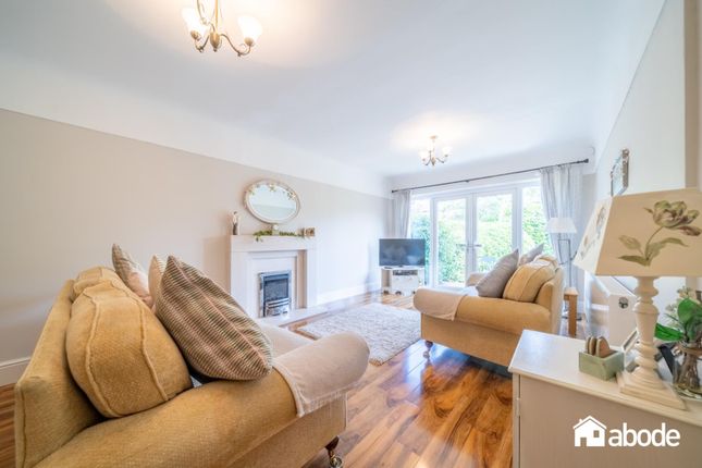 17, Andrews Lane, Formby photo 3