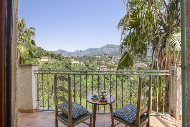 Villa for sale in Menton, Menton, Cap Martin Area, French Riviera