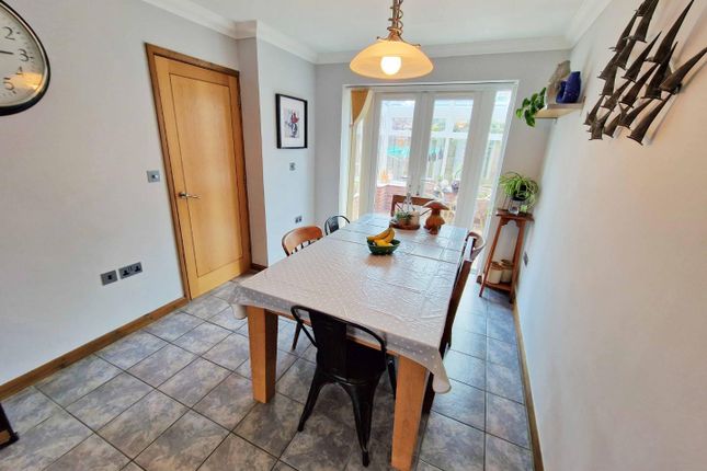 1, Beech Drive, Rugby photo 4