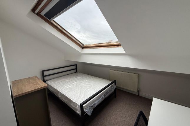 4, Nottingham photo 2