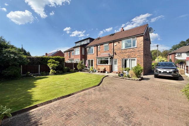 32, Hylton Drive, Cheadle photo 2