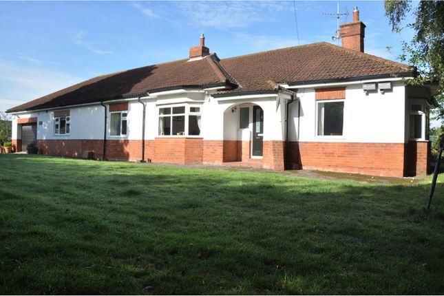 Thumbnail Detached bungalow for sale in Thornton Road, Goxhill