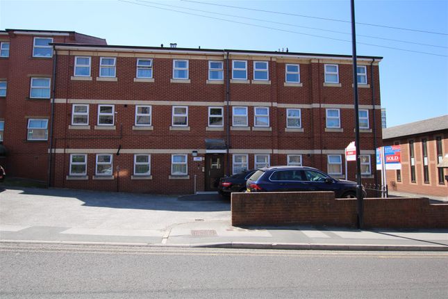 Thumbnail Flat for sale in Chapel Fold, Armley, Leeds