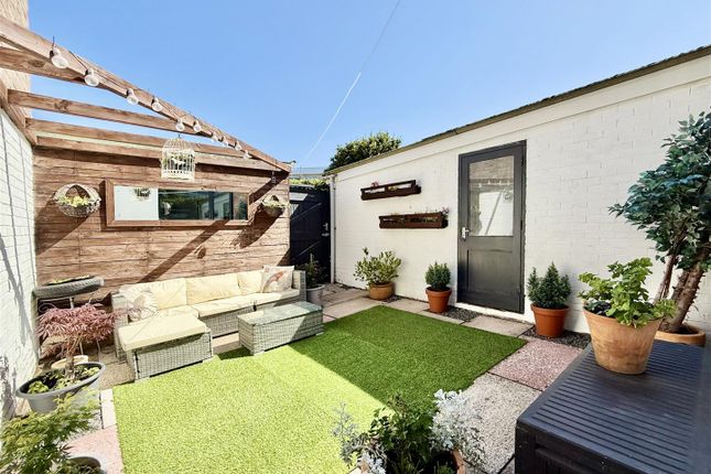 11, Marina Drive, Brixham photo 4