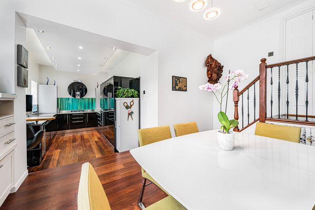 11, Acacia Way, Sidcup photo 3
