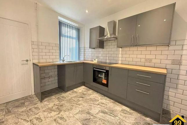 12, Washington Street, Swansea photo 2