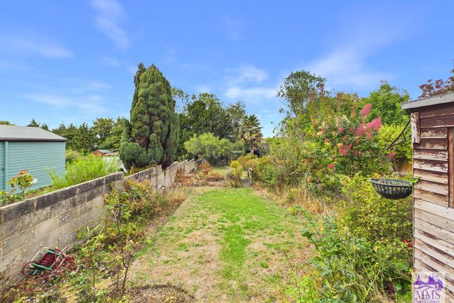 32, Wouldham Road, Borstal photo 2