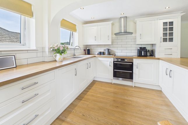 14 Tredarvah Road, Penzance photo 4