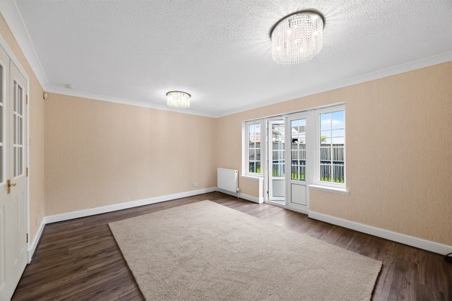 50, Balmoral Drive, Bishopton photo 4
