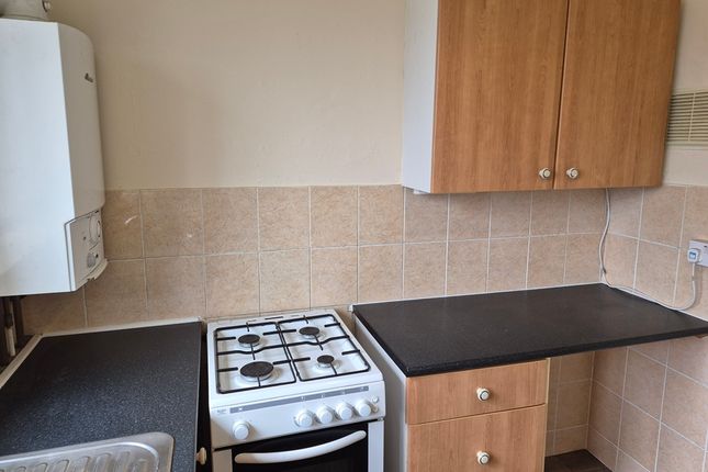 211, Cedar Road photo 4
