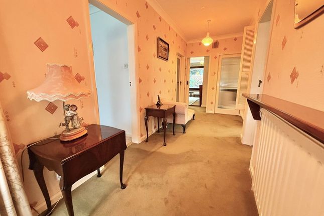 407, Sandyfields Road, Dudley photo 3