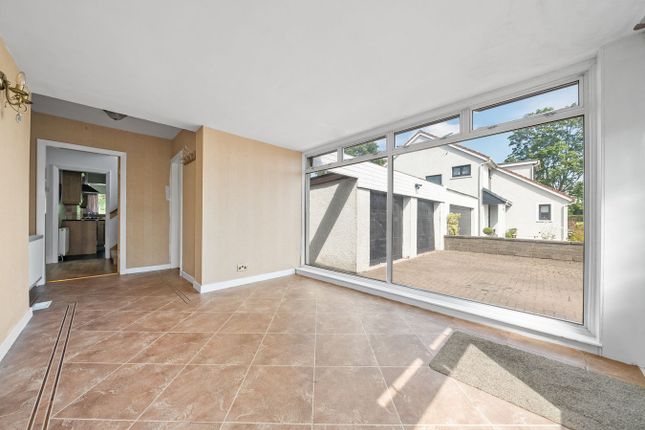 38, Callander Drive, Larbert photo 4