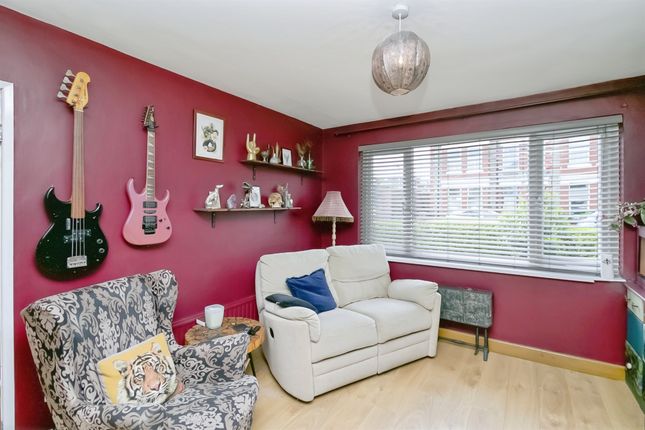 49, Greenfield Avenue, Dinas Powys photo 4