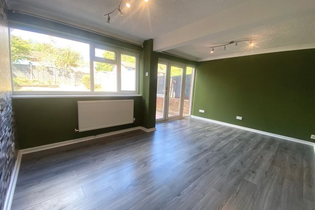 21, Melton, Milton Keynes photo 5